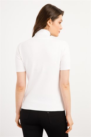 Женская блузка с водолазкой из лайкры Кремовая блузка