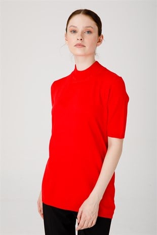 Женская блузка с высоким воротником из лайкры кораллового цвета