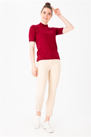 Женская блузка с высоким воротником из лайкры