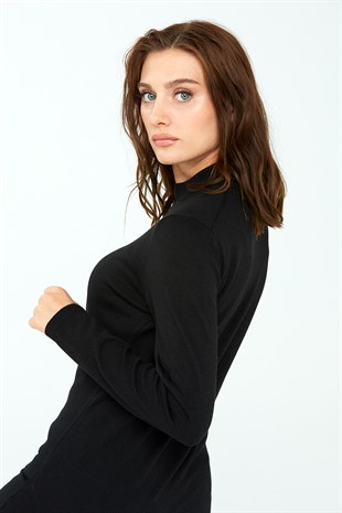 Женская базовая блузка с высоким воротником из лайкры черного цвета