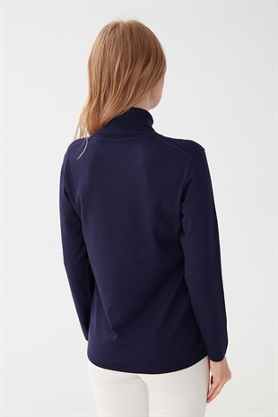 Женская базовая блузка из лайкры. Светло-синий