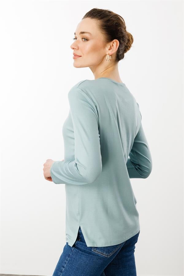 Kadın Nakış İşlemeli Uzun Kollu Penye Bluz M.Yeşili