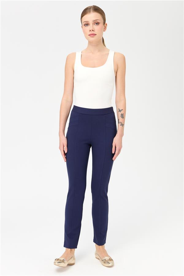 женские колготки и брюки