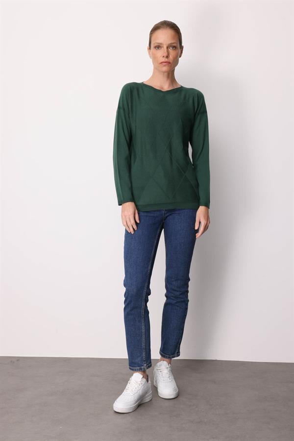 Kadın Önü Baklavalı Yan Örgü Kazak Ö.Başı