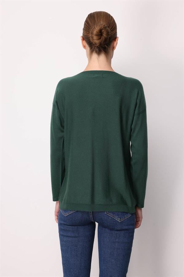 Kadın Önü Baklavalı Yan Örgü Kazak Ö.Başı