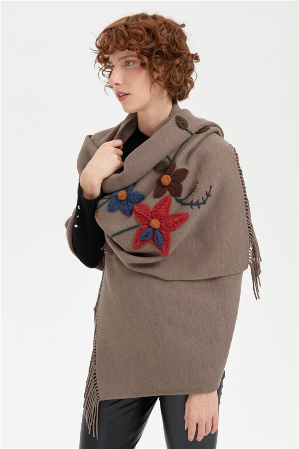 Kadın Örgü Çiçek İşlemeli Püsküllü Şal Vizon