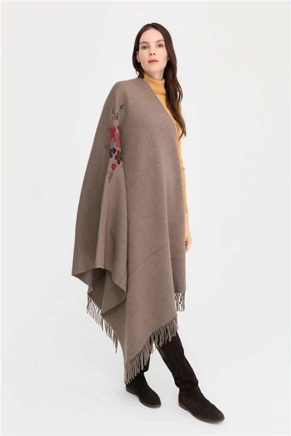 Kadın Ortası Çiçek İşlemeli Şal Vizon