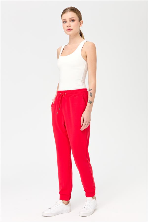 Женские спортивные брюки с карманами