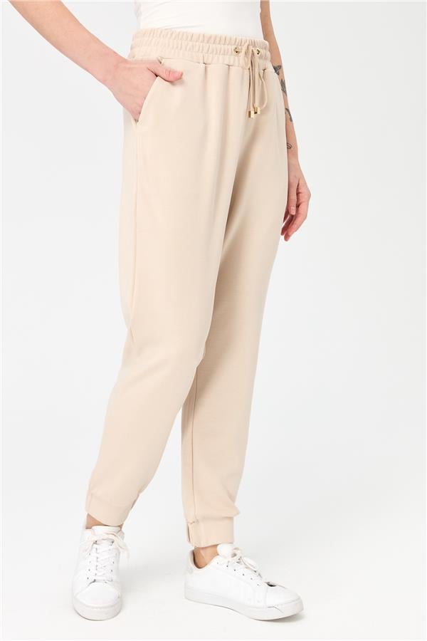 Женские спортивные брюки с карманами