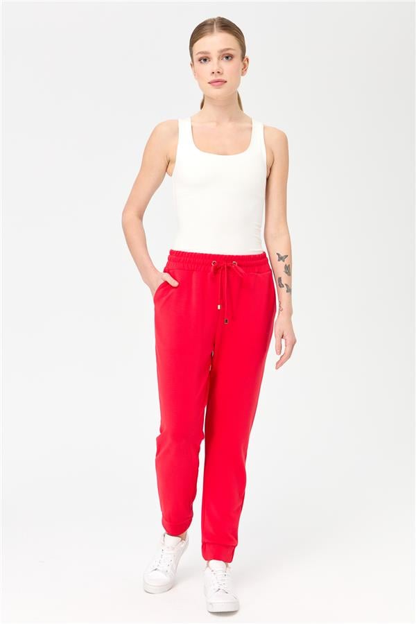 Женские спортивные брюки с карманами