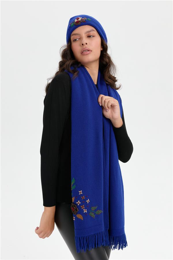 Kadın Papatya Çiçek İşlemeli Yün Bere K.S.Mavi