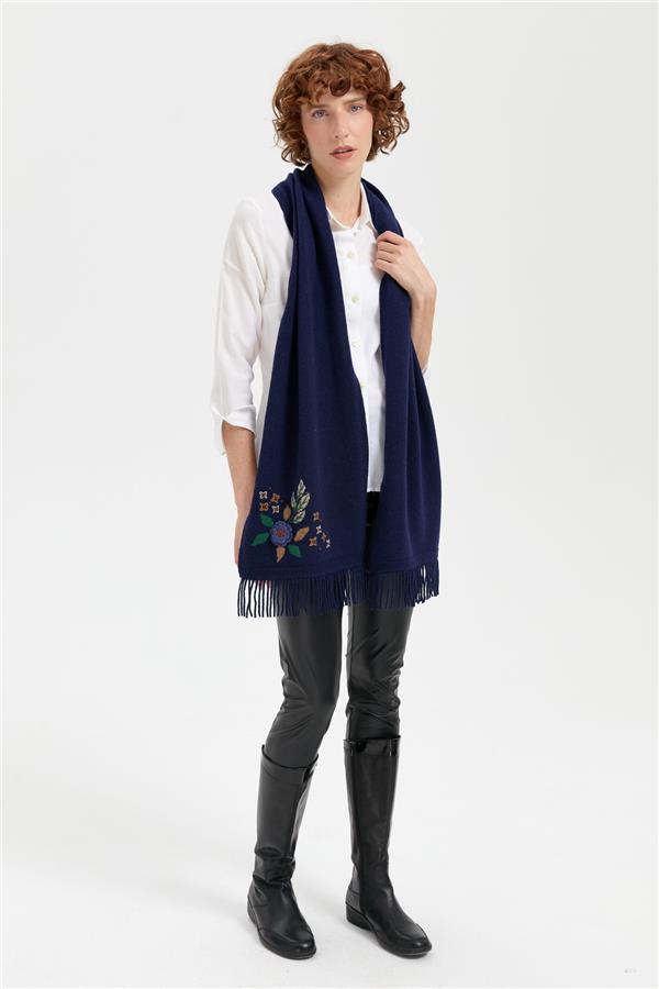 Kadın Papatya İşlemeli Püsküllü Yün Kaşkol Y.A Lacivert