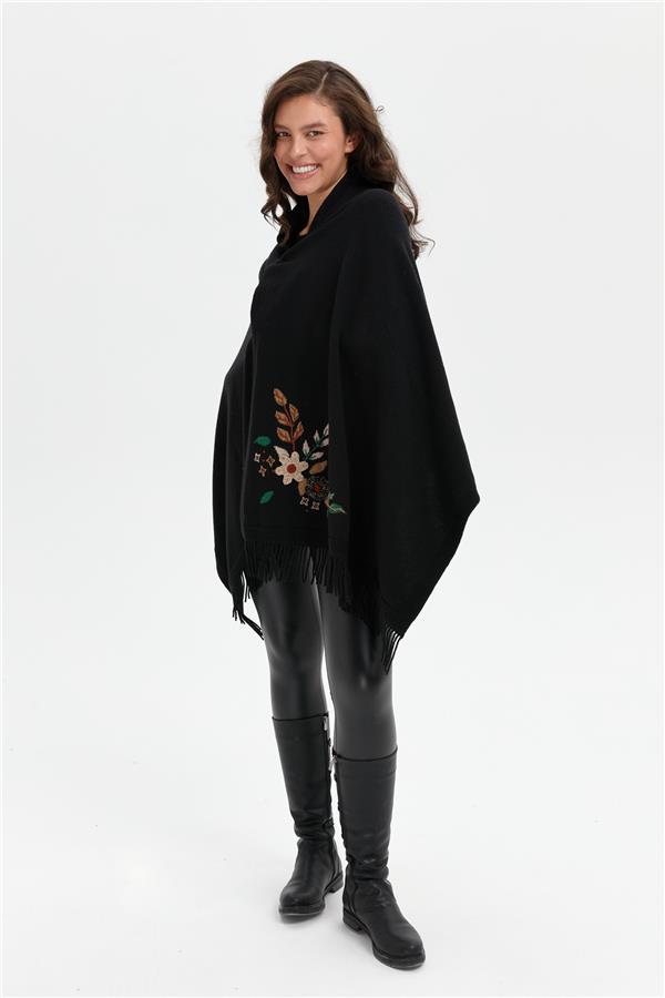 Kadın Papatya İşlemeli Püsküllü Yün Şal Siyah