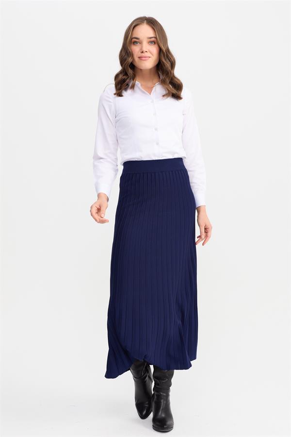 Женская трикотажная плиссированная юбка темно синяя