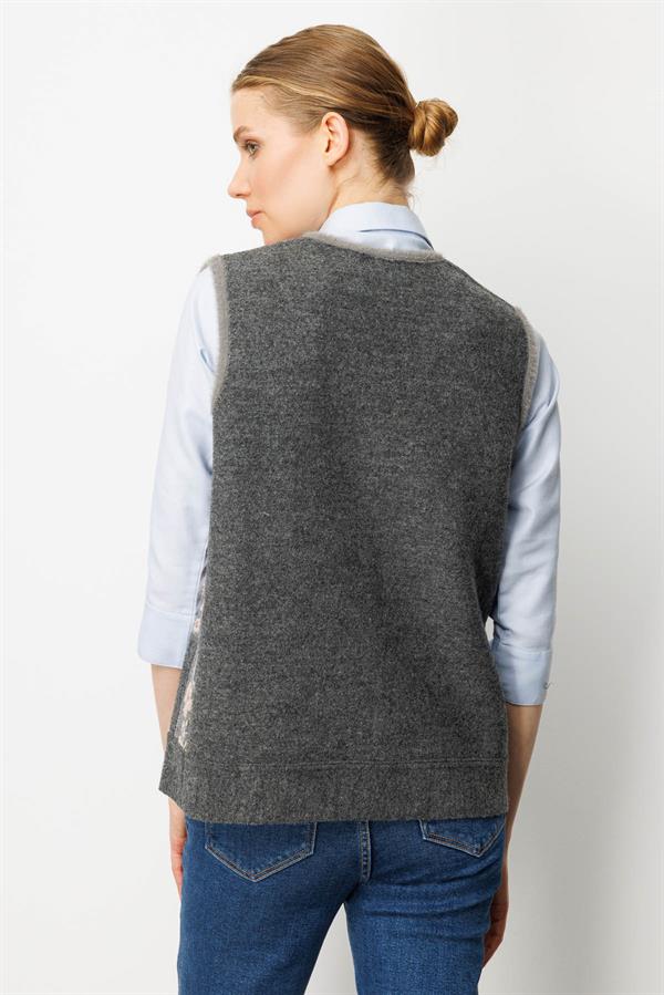 Kadın Pıtırcık Çiçekli Patchwork Keçe Yün Yelek Füme_A.Pembe