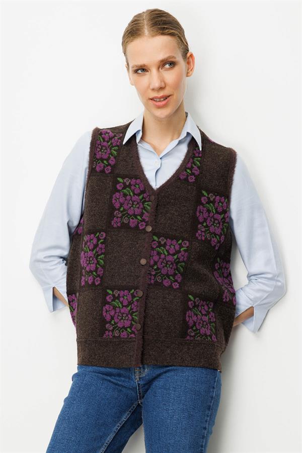 Kadın Pıtırcık Çiçekli Patchwork Keçe Yün Yelek K.Kahve_A.Mor