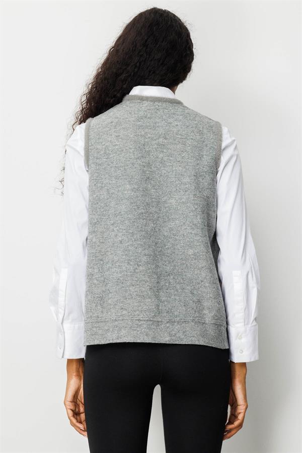 Kadın Pıtırcık Çiçekli Patchwork Keçe Yün Yelek Y.Füme_Y.G.Kurusu