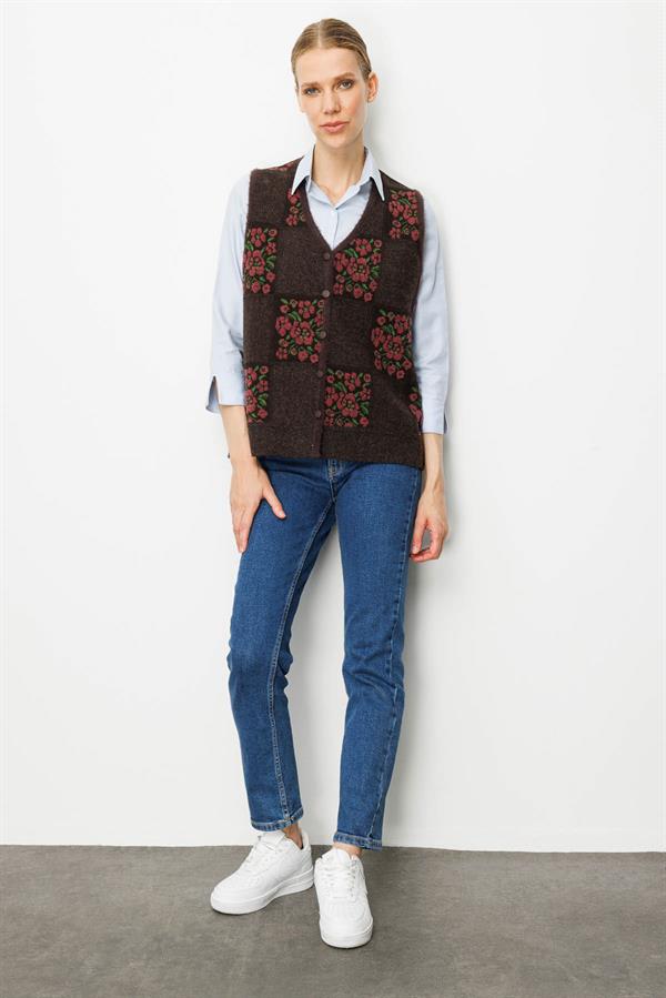 Kadın Pıtırcık Çiçekli Patchwork Keçe Yün Yelek K.Kahve_G.Kurusu
