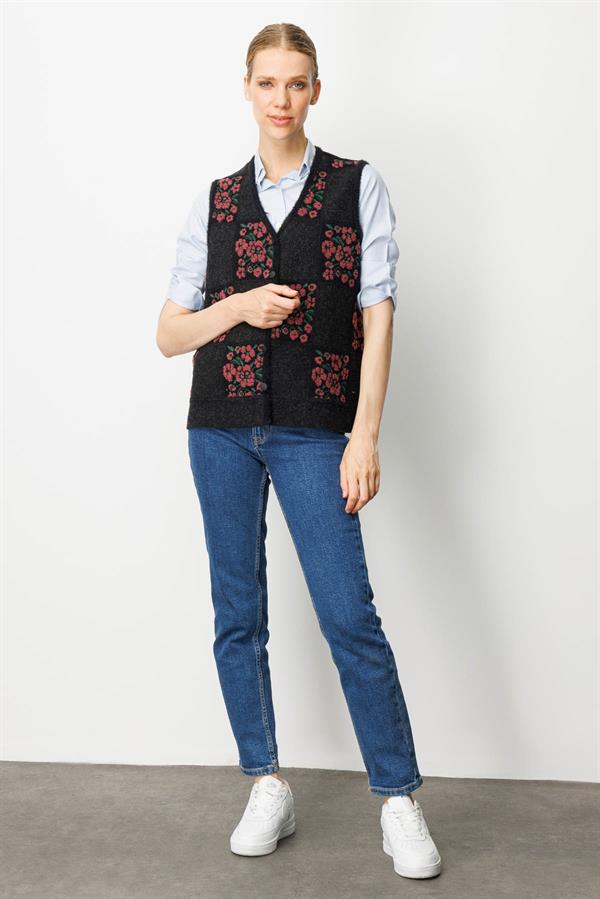 Kadın Pıtırcık Çiçekli Patchwork Keçe Yün Yelek Siyah_G.Kurusu