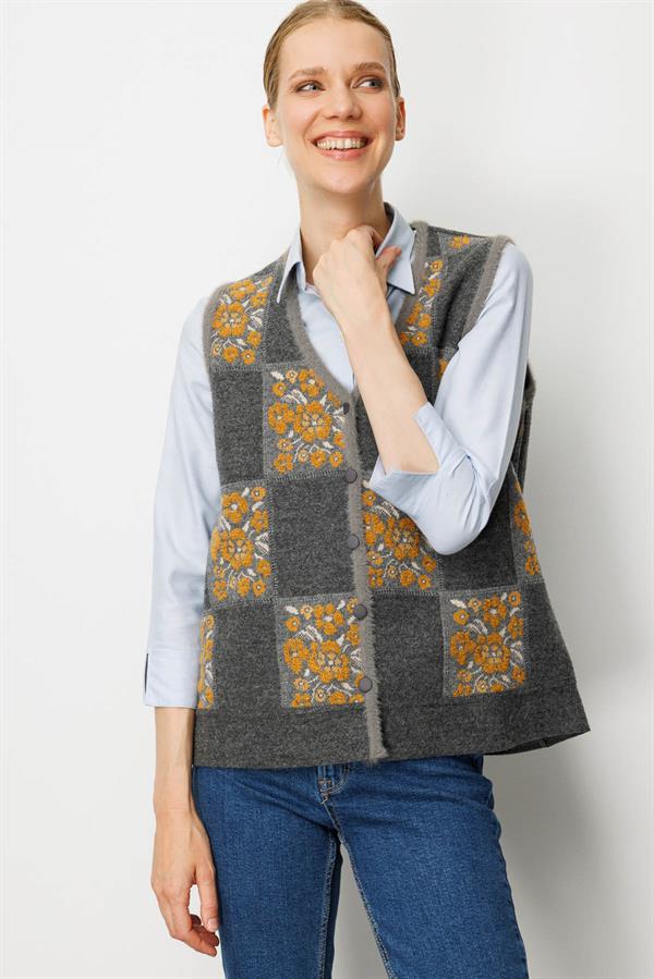 Kadın Pıtırcık Çiçekli Patchwork Keçe Yün Yelek Füme_Hardal