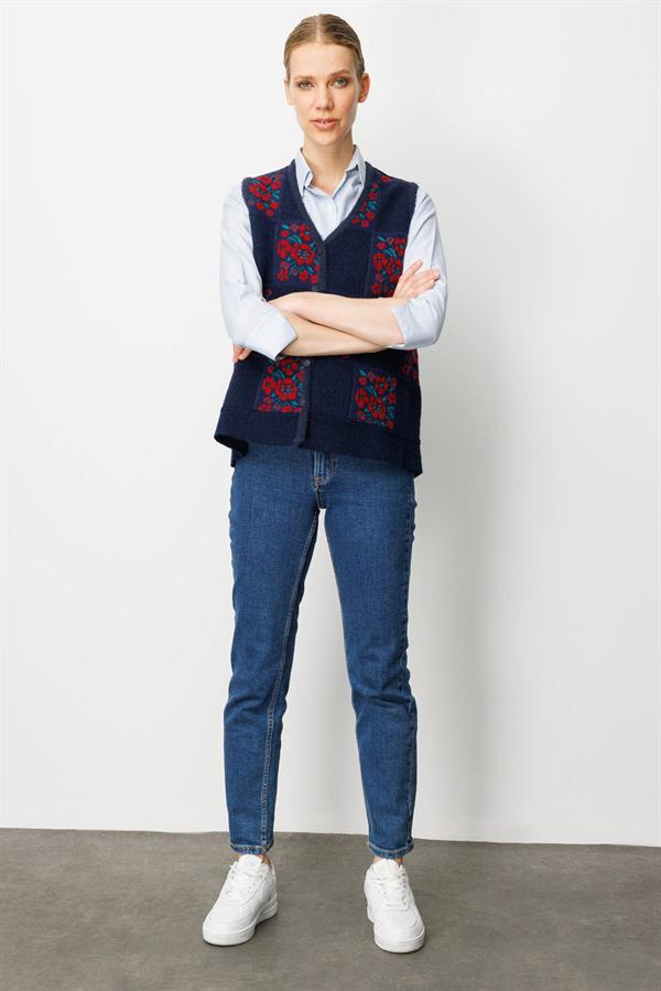 Kadın Pıtırcık Çiçekli Patchwork Keçe Yün Yelek Y.A.Lacivert_K.Kırmızı