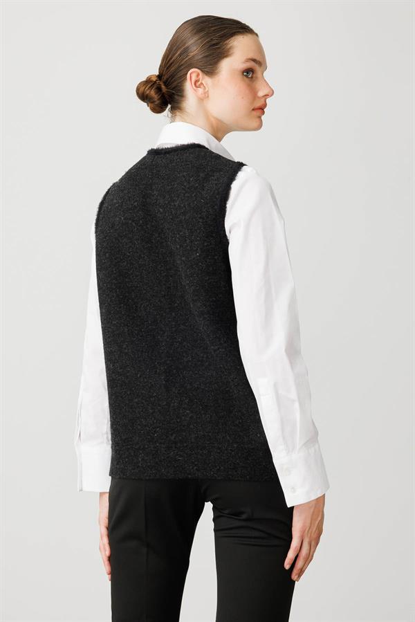 Kadın Pıtırcık Çiçekli Patchwork Keçe Yün Yelek Siyah_K.Kiremit