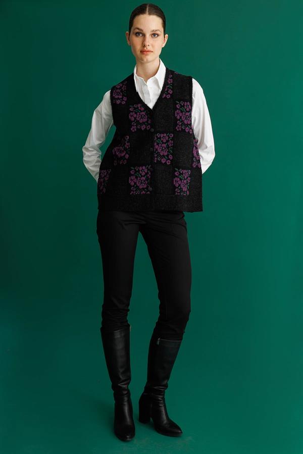 Kadın Pıtırcık Çiçekli Patchwork Keçe Yün Yelek Siyah_A.Mor
