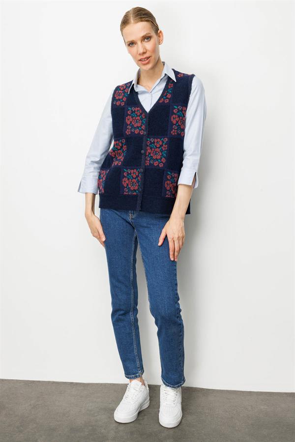 Kadın Pıtırcık Çiçekli Patchwork Keçe Yün Yelek K.G Kurusu