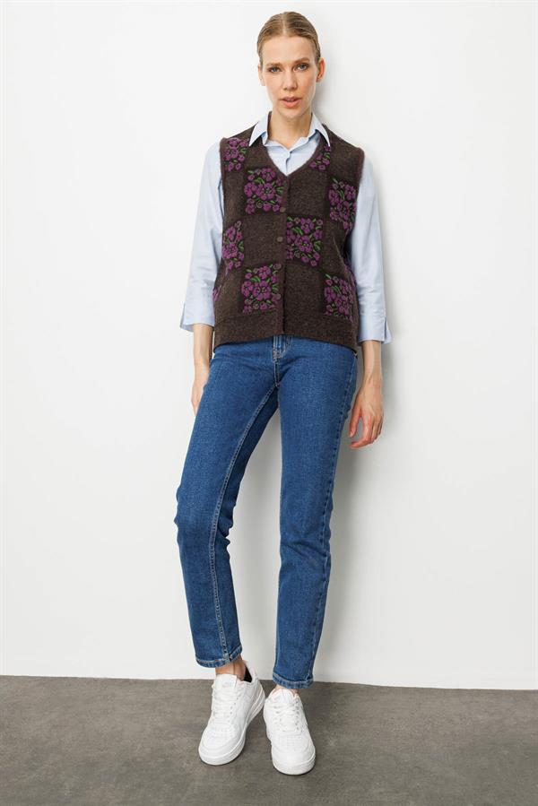 Kadın Pıtırcık Çiçekli Patchwork Keçe Yün Yelek K.Kahve_A.Mor