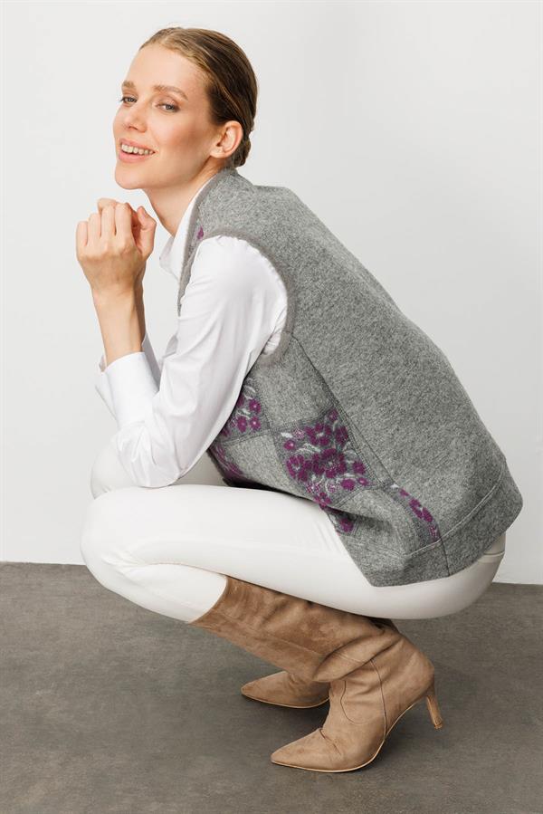 Kadın Pıtırcık Çiçekli Patchwork Keçe Yün Yelek Y.Füme_A.Mor