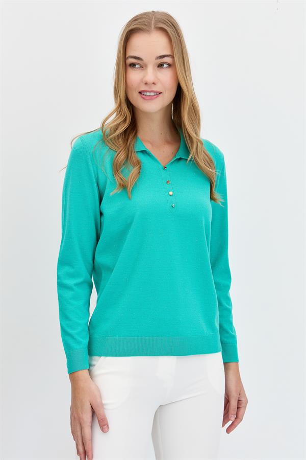 Женский базовый свитер с воротником поло