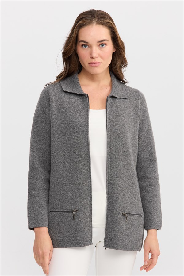 Женский шерстяной кардиган с вырезом поло и карманом на молнии дымчатый