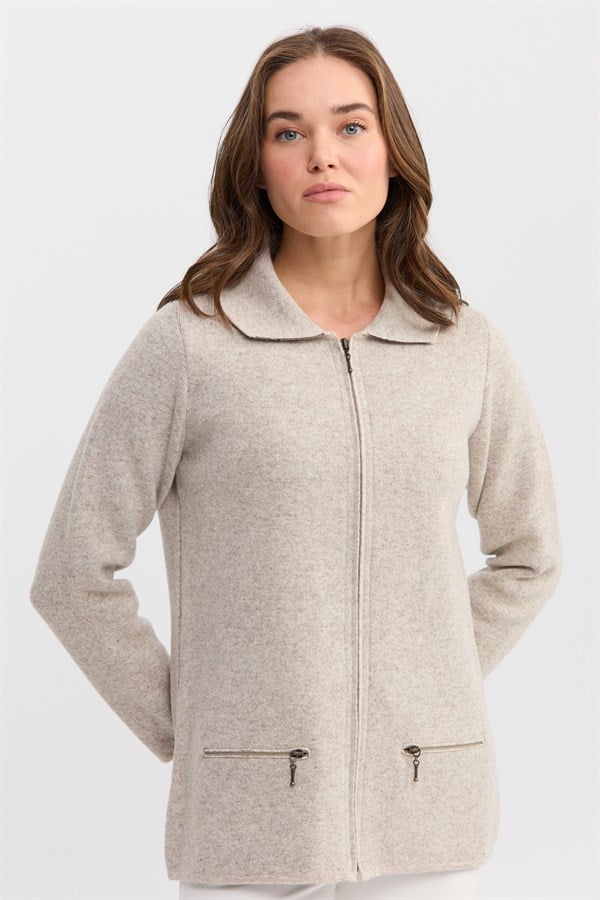 Женский шерстяной кардиган с вырезом поло и карманом на молнии бежевый