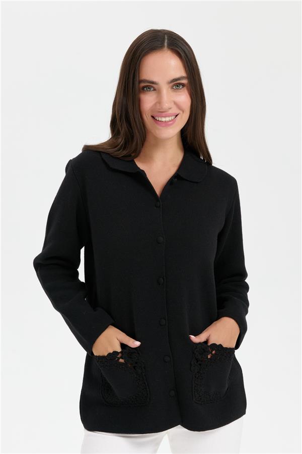 Kadın Polo Yaka Cebi Gül İşlemeli Kısa Yün Hırka Siyah