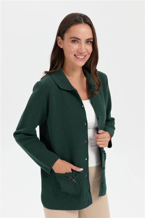 Kadın Polo Yaka Cebi Gül İşlemeli Kısa Yün Hırka Yeşil