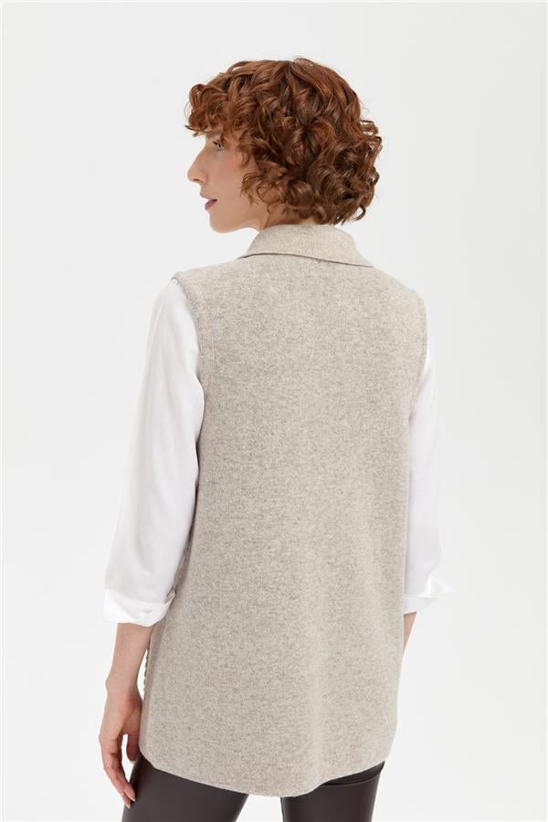 Kadın Polo Yaka Düğmeli Kısa Yün Yelek V.Bej