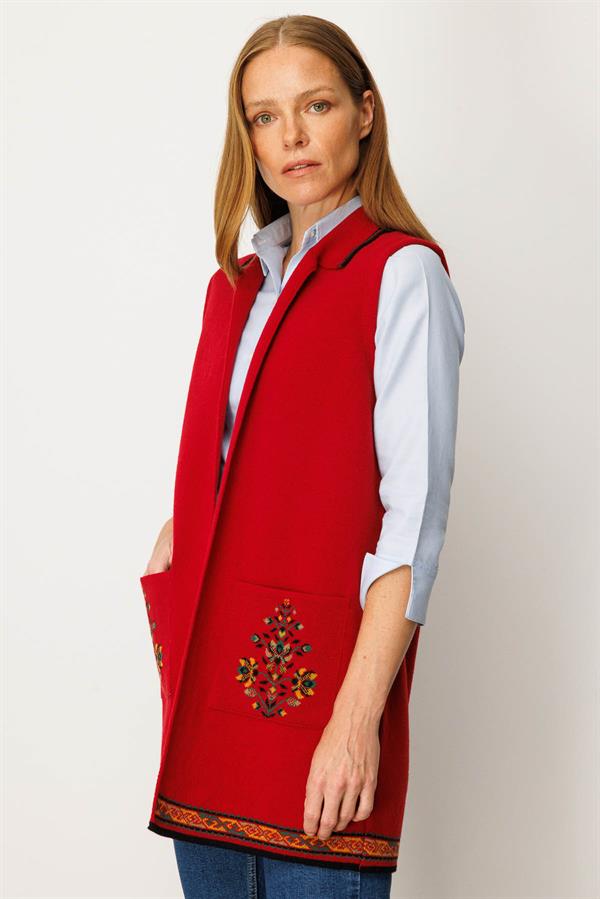 Kadın Polo Yaka Etek Ucu Kilim Desenli Uzun Yün Yelek K.Kırmızı