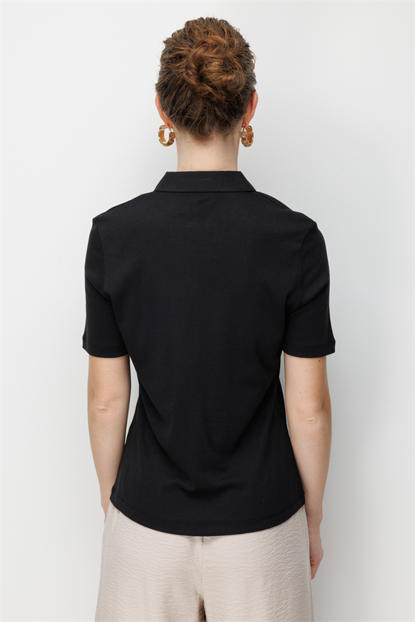 Kadın Polo Yaka İğne İşlemeli Pamuklu Penye T-shirt Siyah