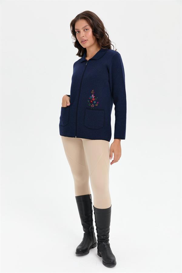 Kadın Polo Yaka İşlemeli Kısa Yün Hırka K.Lacivert