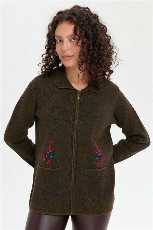 Kadın Polo Yaka İşlemeli Kısa Yün Hırka A.Yeşil