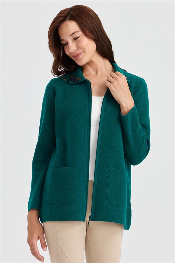 Женская шерстяная куртка с воротником-поло и кружевной вышивкой