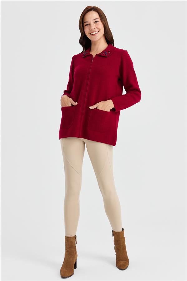 Женская шерстяная куртка с воротником-поло и кружевной вышивкой