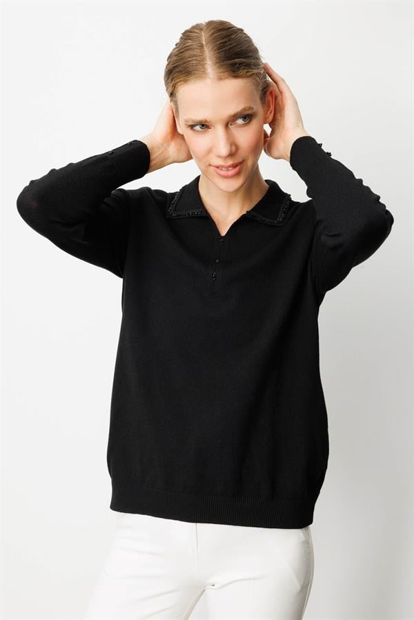Kadın Polo Yaka Nakış İşlemeli Ligralı Bluz Siyah