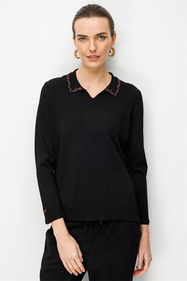 Kadın Polo Yaka Nakışlı İnce Triko Bluz Siyah