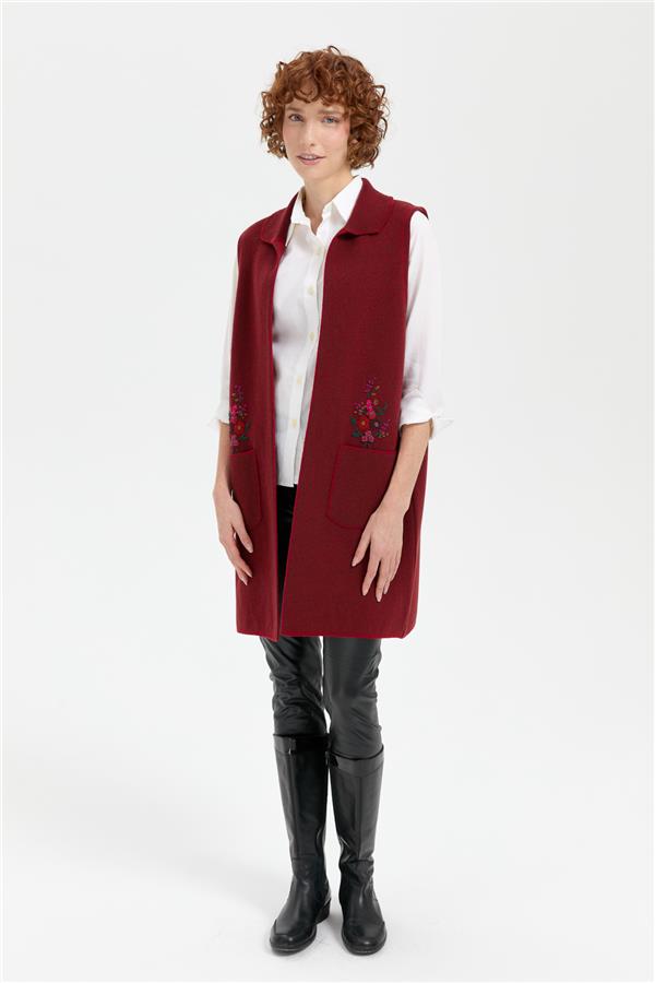 Kadın Polo Yaka Önü Açık İşlemeli Uzun Yün Yelek V.Kırmızı