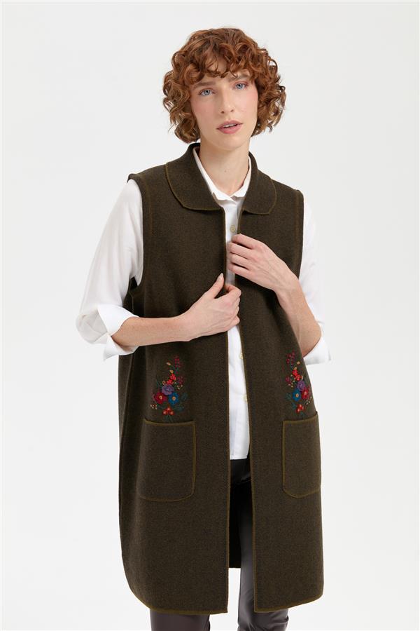 Kadın Polo Yaka Önü Açık İşlemeli Uzun Yün Yelek A.Yeşil