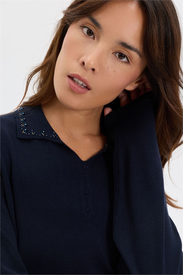 Kadın Polo Yaka Yakası Boncuk İşlemeli Likralı Bluz K.Lacivert