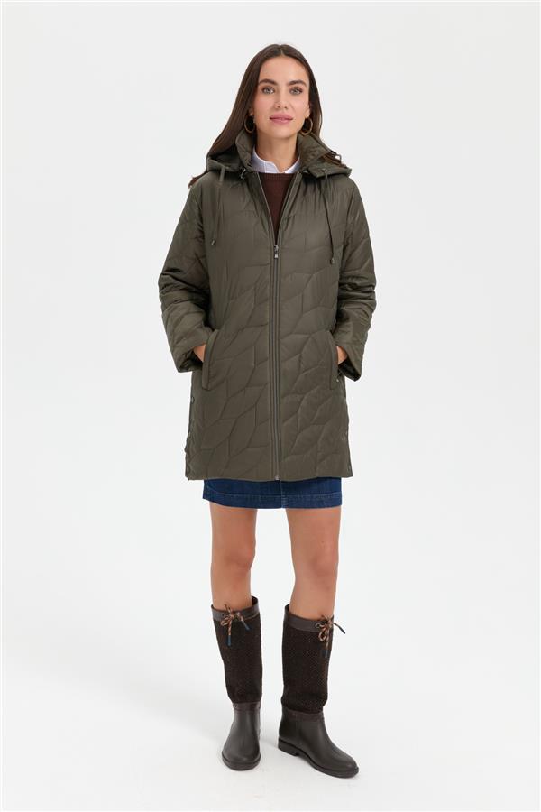 Kadın Polo Yaka Yanları Çıtçıtlı Yaprak Desenli Araboy Kapitone Kaban Yeşil