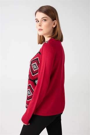 Женский кардиган с узором красный