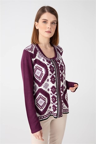 Женский кардиган с узором цвета сливы